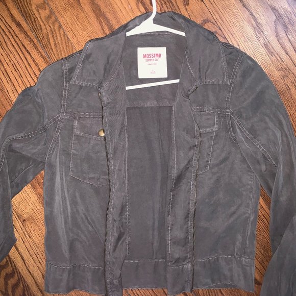 Target Lightweight Jacket (Size: S) - Picture 5 of 5